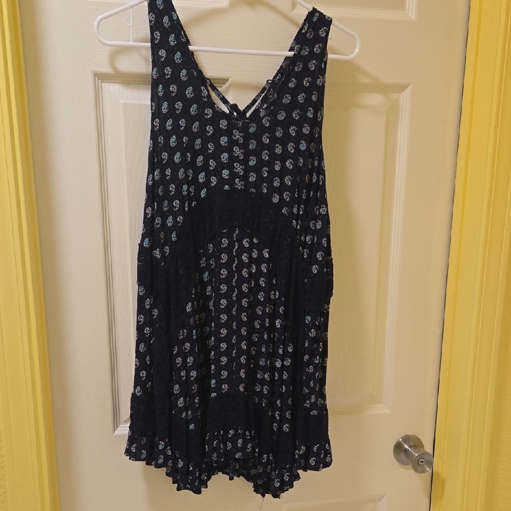 Mystree Black and White Tank Top